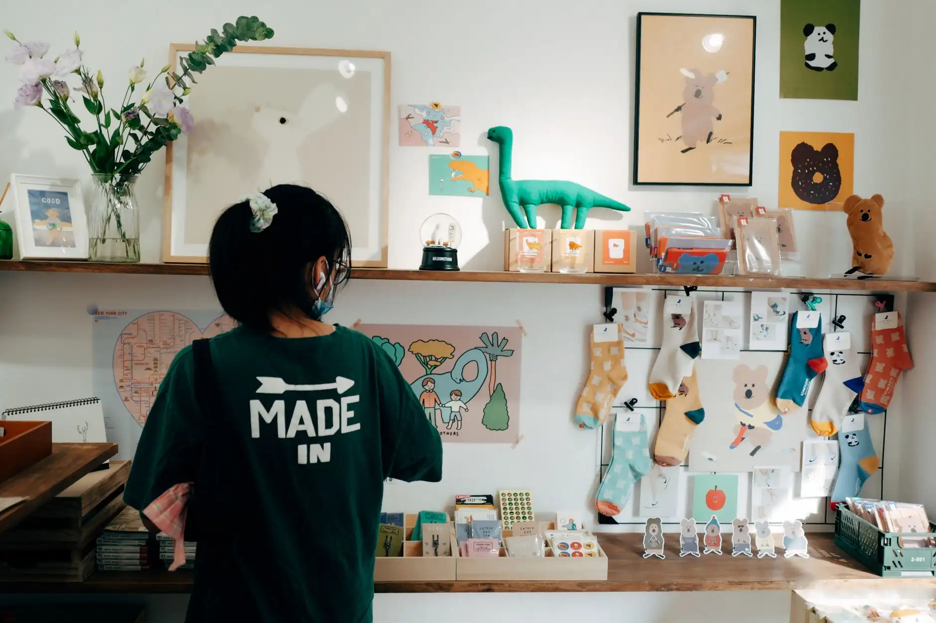 服装鞋帽与生活日用品商贸服务的区域配送方案设计正文配图 1